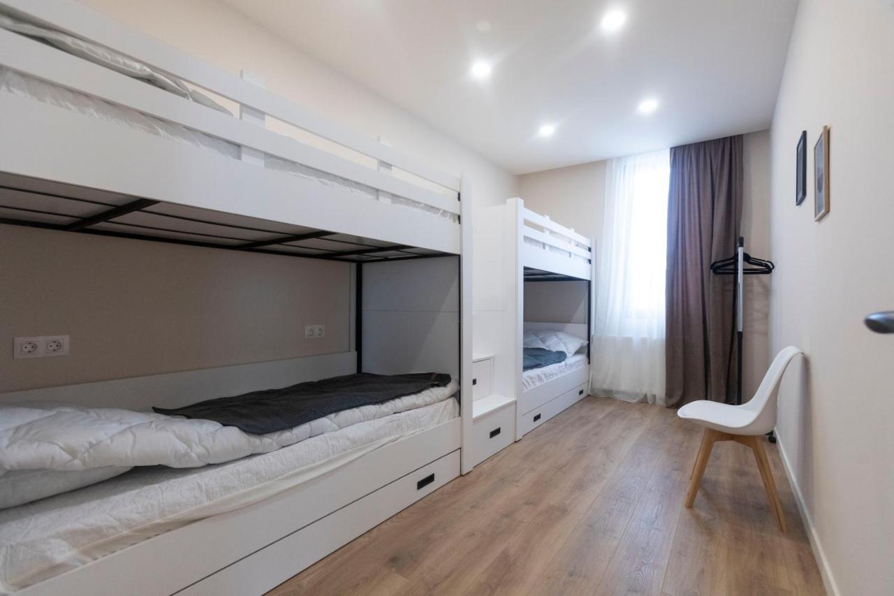 Cozy 2 Bedroom Apartment In The Gudauri Centre - Ski In/ Ski Out المظهر الخارجي الصورة
